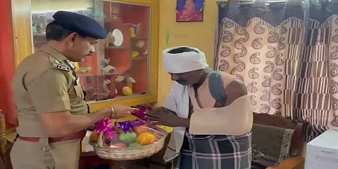 வாகன சோதனையின்போது ஆட்டோ மோதி தூக்கி வீசப்பட்ட எஸ்ஐ - டிஜிபி நேரில் நலம் விசாரிப்பு