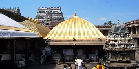 சிதம்பரம் கனகசபை மண்டபத்திற்குள் அனுமதிக்க கோரிய போராட்டத்துக்கு தடைகேட்ட வழக்கில் உத்தரவு
