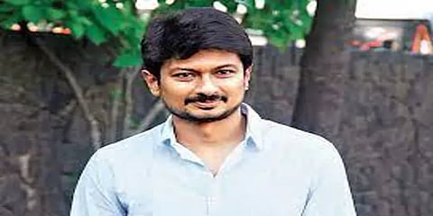 "3 நாட்களுக்கு முன்பு நானும் ஈபிஎஸ் காரில் மாறி ஏற முயன்றேன்”-உதயநிதி ஸ்டாலின் கலகல பேச்சு