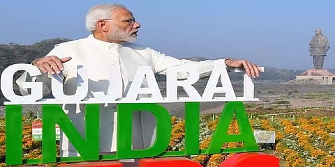 குஜராத்தில் ரூ.22 ஆயிரம் கோடி மதிப்பிலான திட்டங்கள் - அடிக்கல் நாட்டினார் பிரதமர் மோடி