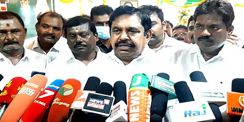 மின்வெட்டு பிரச்னையில் தவறான தகவல்களை கொடுக்க வேண்டாம்: எடப்பாடி பழனிசாமி
