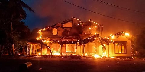 வன்முறை காடாக மாறிய இலங்கை