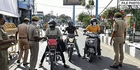`அரசு உத்தரவுப்படி கொரோனா கால வழக்குகளை ரத்து செய்க’- அதிகாரிகளுக்கு டிஜிபி சுற்றறிக்கை