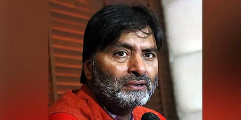 யாசின் மாலிக்கை உடனடியாக விடுதலை செய்ய வேண்டும் - இந்தியாவுக்கு பாகிஸ்தான் வலியுறுத்தல்