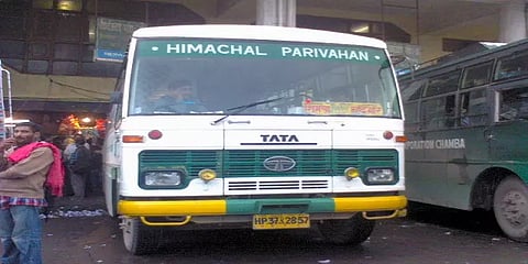 பெண்களுக்கு 50% பேருந்து கட்டணச் சலுகை: இமாச்சல் அமைச்சரவை ஒப்புதல்
