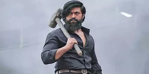 'ராக்கி பாய் எஃபெக்ட்' - ஒரு பாக்கெட் சிகரெட் பிடித்த சிறுவன் மருத்துவமனையில் அனுமதி