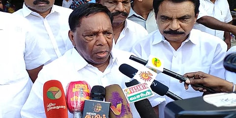 ஆதீனங்கள் மடத்தை விட்டு வெளியே வந்து அரசியல் பேசுங்கள் - புதுச்சேரி நாராயணசாமி