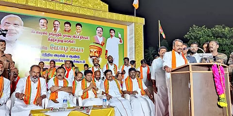 `சமூகநீதியின் ஹீரோ மோடிதான்! ஸ்டாலினுக்கு அதுபற்றி பேச தகுதியே இல்லை’- எல்.முருகன் கருத்து