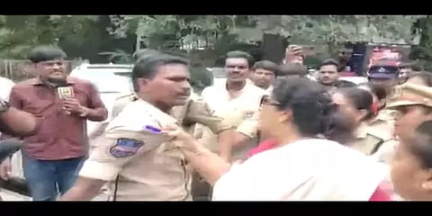 போலீஸ் சட்டையை பிடித்த ரேணுகா சவுத்ரி - ஆளுநர் மாளிகை முற்றுகைப் போராட்டத்தில் பரபரப்பு