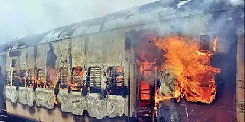 அக்னிபாத் - வன்முறையில் ஈடுபட்டவர்களிடம் இருந்தே இழப்பீடு பெற உ.பி. அரசு நடவடிக்கை