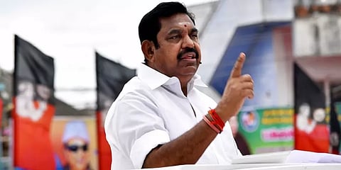 பொதுக்குழு விவகாரம்: அதிமுக தலைமை நிலைய செயலகம் சார்பில் உச்ச நீதிமன்றத்தில் கேவியட் மனு