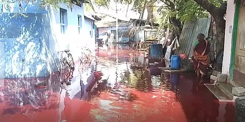 எடப்பாடி அருகே மழைநீருடன் கலந்த சாயக்கழிவு...70 குடும்பங்களுக்கு என்னவாயிற்று?