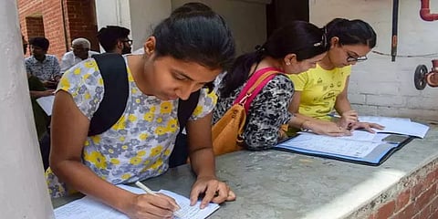 14 இன்ஜினியரிங் கல்லூரிகளில் ஒரு சீட் கூட நிரம்பவில்லை; இந்த ஆண்டு நிலை என்ன?-முழு விபரம்