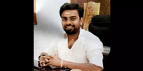 ’கடனை திரும்பத்தராமல் தற்கொலைக்கு தூண்டுகிறார்’ - தொண்டு நிறுவன உரிமையாளர் மீது புகார்