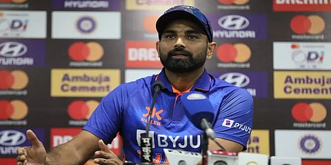 'உலக கோப்பைக்கு சரியான ரூட்லதான் போயிட்டு இருக்கோமா?' - முகம்மது ஷமி 'அசால்ட்' பதில்