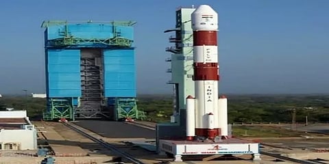 ஸ்ரீஹரிகோட்டாவிலிருந்து நாளை விண்ணில் பாயும் இஸ்ரோவின் 'SSLV D2' ராக்கெட் சிறப்பம்சங்கள்!