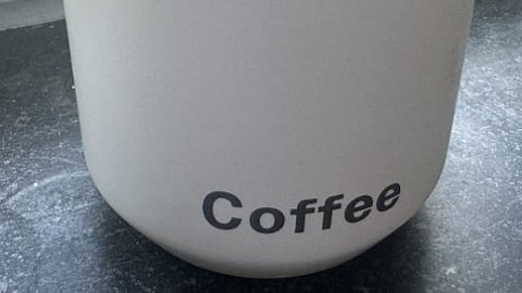Prisökningarna på smör, choklad och kaffe sticker ut under de senaste 12 månaderna.