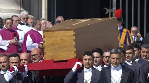 Påve Franciskus begravs på lördagen.