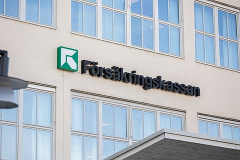 Kontrollmöjligheter för Försäkringskassan vid bidragsfusk utnyttjas inte: “Vill inte överbelasta vården”