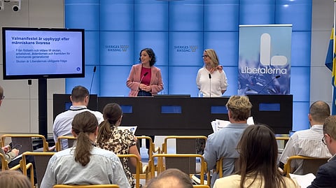 Simona Mohamsson (L) och Lotta Edholm (L).