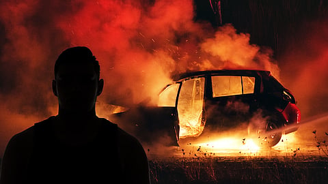 15-åring åtalad efter mordbrand – kopplas till våldsbejakande nätverk