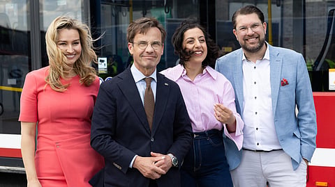 Tidöregeringens partiledare med Sverigedemokraternas Jimmie Åkesson till höger