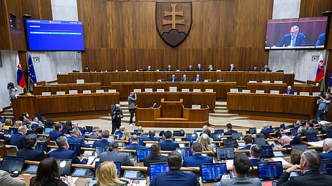 Vysokoškoláci sa môžu prihlásiť na stáž v parlamente.