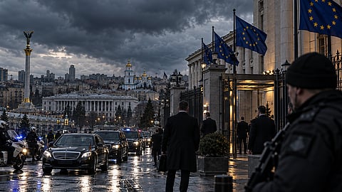 Napätie v Kyjeve rastie. Rusko varuje diplomatov