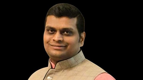 गणेश गायकवाड यांच्या विरोधात गुन्हा दाखल