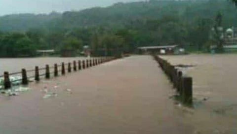 ratangiri sindhudurg rain updates