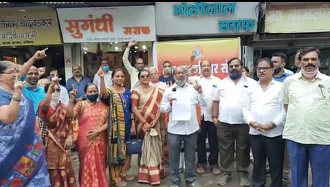 suvarnkar samaj demands bacchu kadu resignation