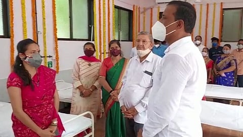 झिराड ग्रामपंचायतीने उभारले रायगड जिल्ह्यातील पहिले अद्यावयात कोविड विलगिकरण कक्ष