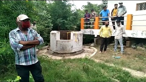 धक्कादायक...! शिक्षकाची विहिरित गळफास घेऊन आत्महत्या