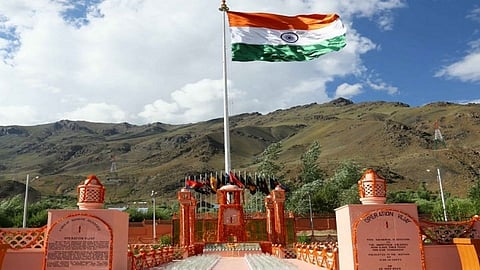 Kargil Vijay Divas : सलाम कारगिल योद्ध्यांना ...