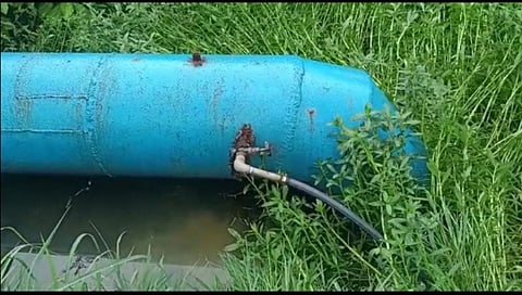 अंबरनाथमध्ये एमआयडीसीच्या जलवाहिनीतून पाणीचोरी