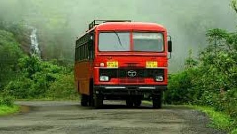 डिझेल अभावी लालपरीच्या 50 टक्के फेऱ्या रद्द ...