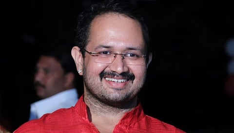 सोलापूर जिल्हा काँग्रेसच्या अध्यक्षपदी धवलसिंह मोहिते-पाटील यांची निवड