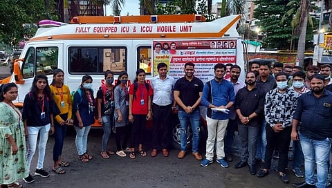 पुरग्रस्तांसाठी मनसेची आरोग्य सेवा; डोंबिवली ट्रॅफिक पोलिसांचीही साथ