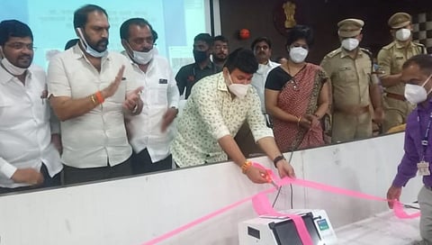 पर्यावरण मंत्री आदित्य ठाकरे यांच्या पुढाकारातून परभणी जिल्ह्याला 8 व्हेंटीलेटर
