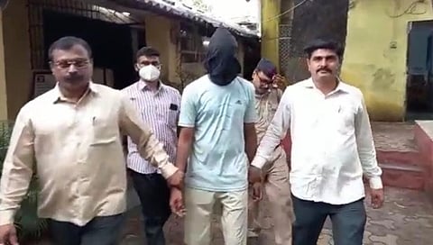 व्यापाऱ्याला लोखंडी रॅाडने मारहाण करणारा एक आरोपी पोलिसांच्या ताब्यात