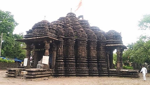 अंबरनाथचं प्राचीन शिवमंदिर यंदाच्या श्रावणातही बंदच!