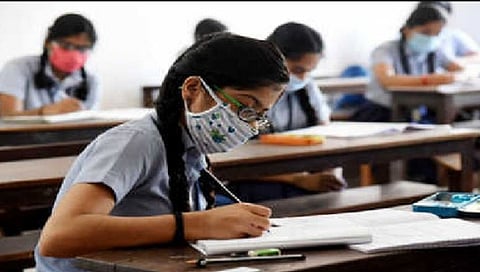 मोठा निर्णय.. शालेय शिक्षण शुल्कात 15 टक्के फी कपात, पालकांना मोठा दिलासा