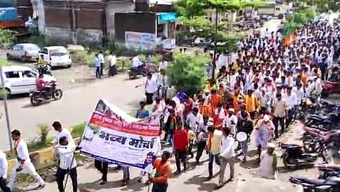 ओला दुष्काळ जाहीर करा, सरसकट हेक्टरी 50 हजार रुपये द्या; या मागण्यांसाठी शेतकऱ्यांचा मोर्चा!