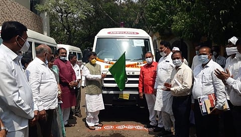 Buldhana : आरोग्य विभागात 30 नवीन ॲम्बुलन्स रुग्णसेवेसाठी दाखल
