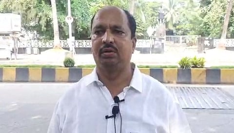 ओबीसींच्या न्यायहक्कासाठी गज्जू घोडके यांचा आत्मदहनाचा प्रयत्न