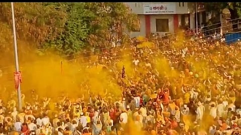 'बिरोबा-महालिंगराया'चा पालखी भेट सोहळा; कोरोना नियमांचे मात्र तीनतेरा...