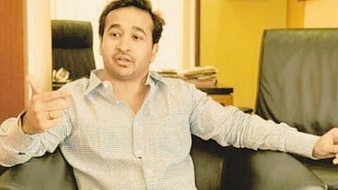 एसटी कर्मचाऱ्यांच्या संपाला आणि आत्महत्येला अनिल परब व उद्धव ठाकरेच जबाबदार- नितेश राणे