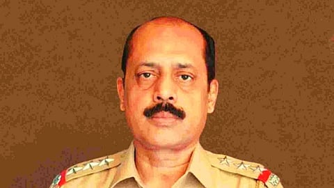 चिकन, अंड्यासह अजूनही बरंच काही... वाझेच्या तुरुंगातील मागण्या वाचल्या का?