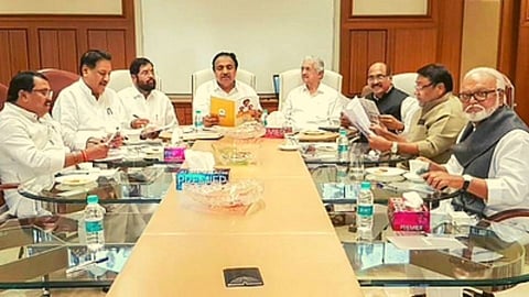 Winter Session 2021 : रणनिती ठरवण्यासाठी महाविकास आघाडीच्या आमदारांची बैठक
