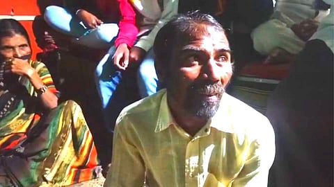 बापरे! चार दिवसांपूर्वी अंत्यविधी झालेला व्यक्ती जिवंत होऊन परत आला